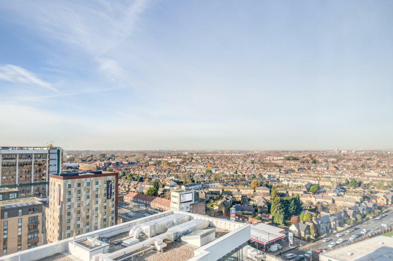 Kew Eye Apartments Brentford London Buitenkant foto